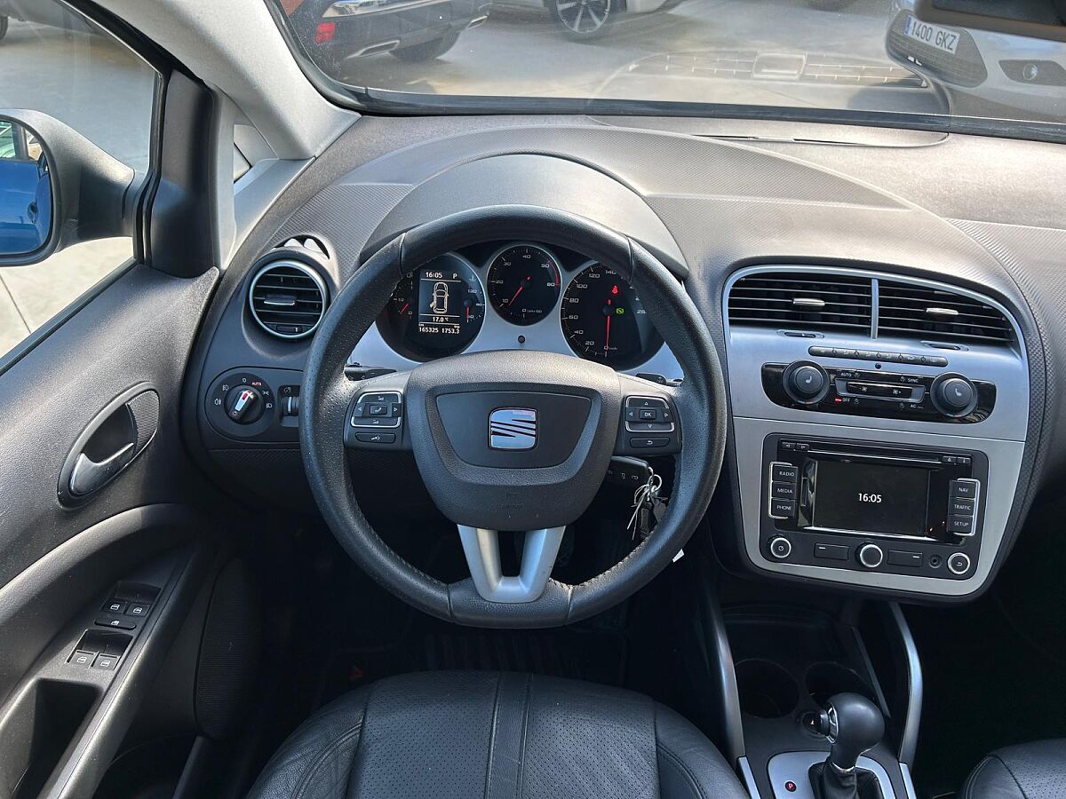 SEAT ALTEA XL STYLANCE 2.0 TDI AUTO SPANISH LHD IN SPAIN 103000 MILES SUPER 2013